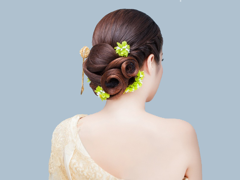 Easy And Cute Bun Hairstyles For Long Hair