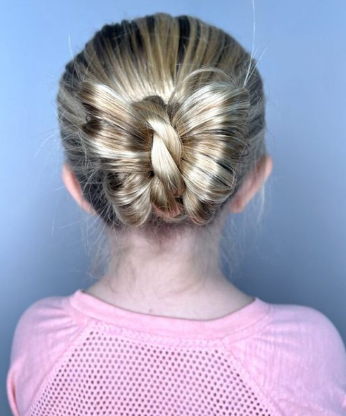 Elegant Butterfly Knot