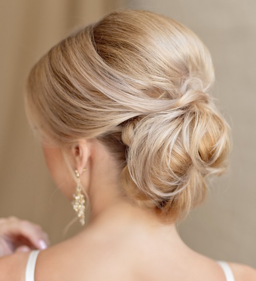 Medium Bun Hairstyles 124