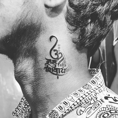 Om Namahshivay Tattoo On The Neck
