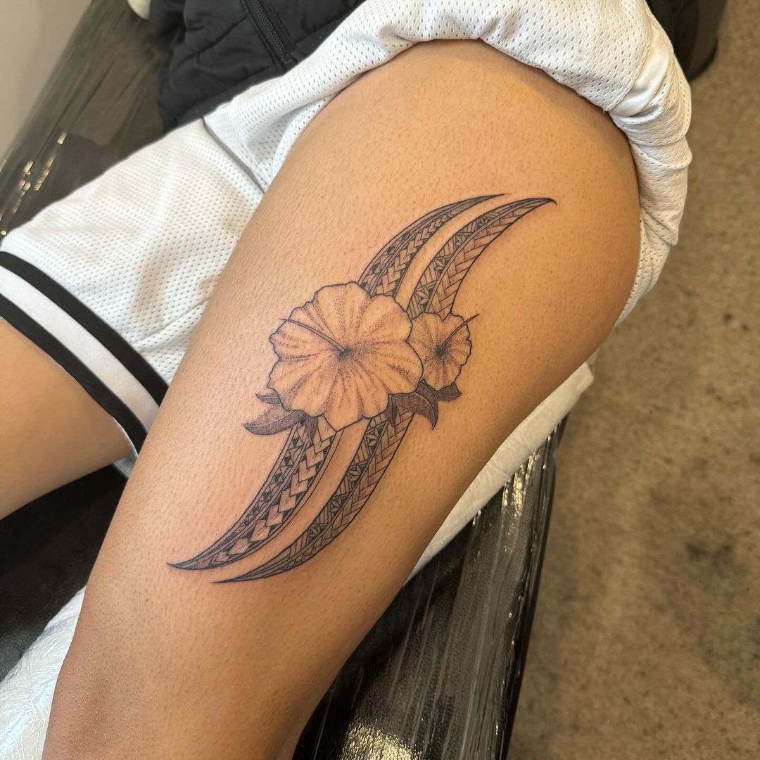 Samoan Flower Band Tattoo On Thigh