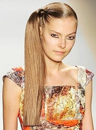 side cut ponytail