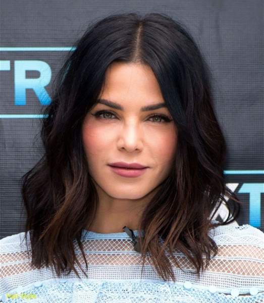 The Lob Haircut With Medium Hair
