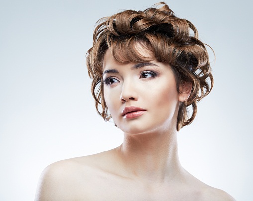 layered wavy bob