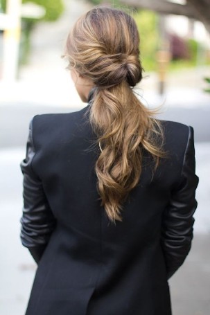 inverted ponytail