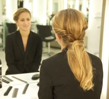 reverse ponytail