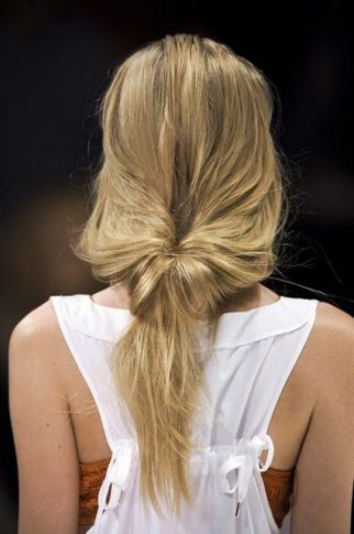 cute inverse ponytail