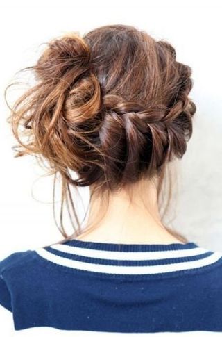 simple messy bun for long hair