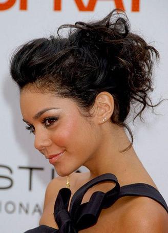 quick easy buns for long hair