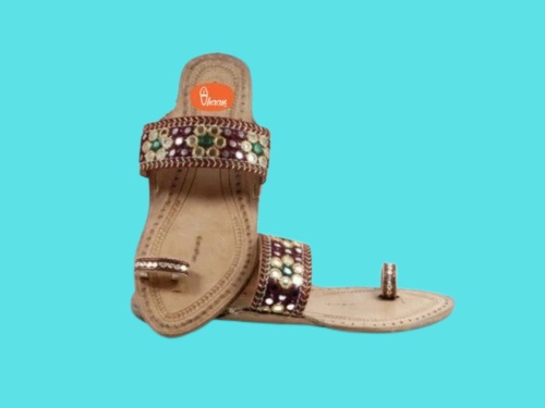 Embroidered Kolhapuri Chappal