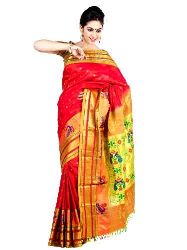 The Artistic Nauvari Paithani Saree