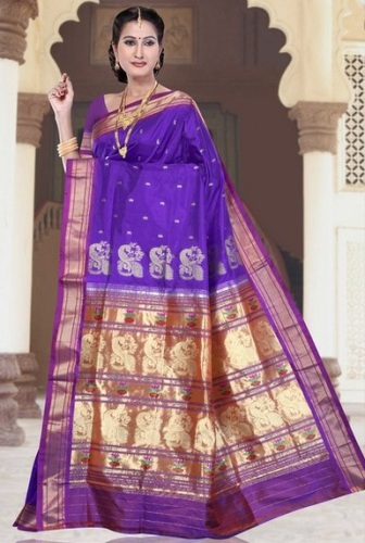The Purple South Indian Jacquard Nauvari Saree