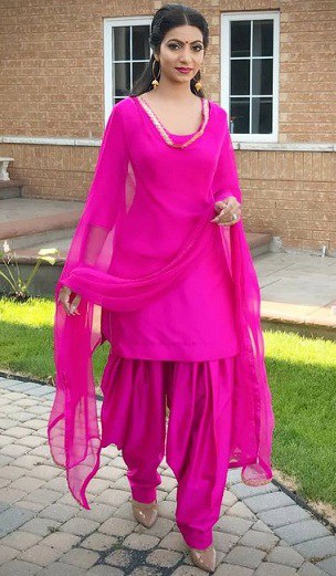 Plain Patiala Salwar Kameez