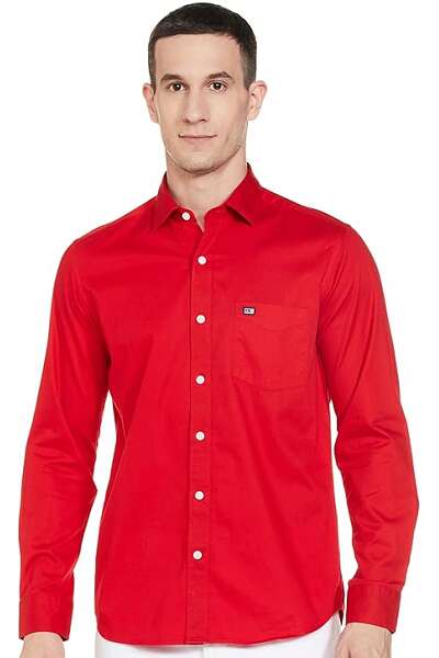 Red Shirt And White Pant Combination