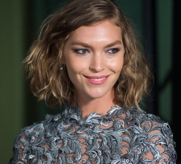 Arizona Muse Curly Hair