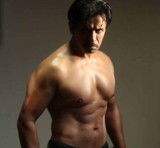 Arjun Sarja 6 Pack