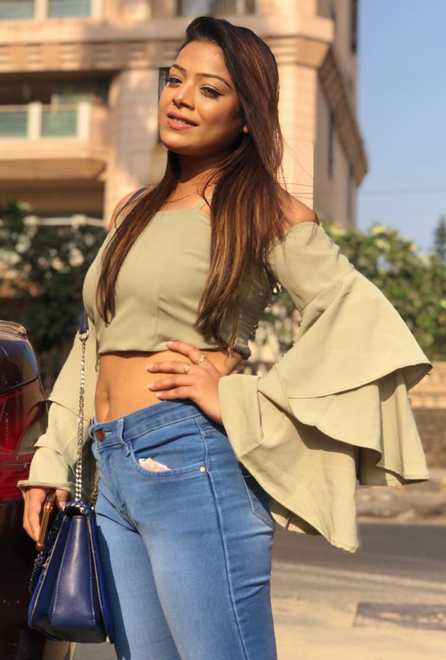 Bhojpuri Actress Archana Prajapati
