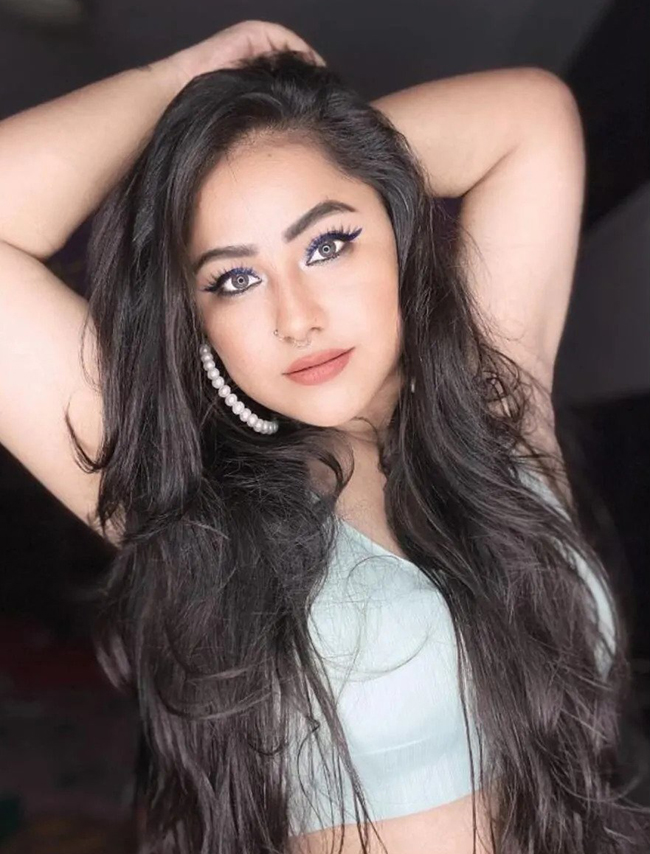 Bhojpuri Actress Priyanka Pandit