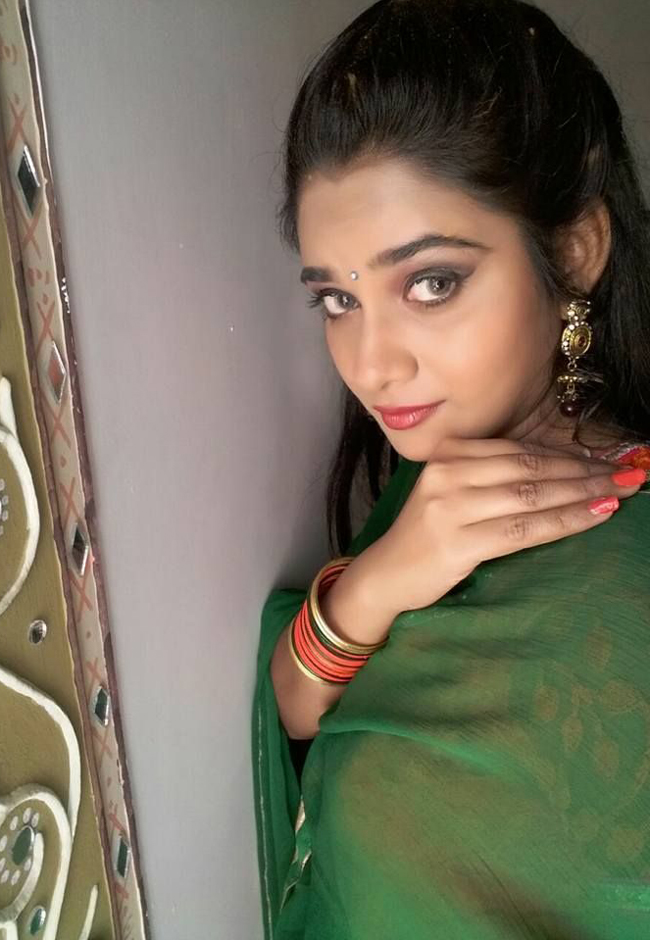 Bhojpuri Tv Serial Actress Ritu Singh
