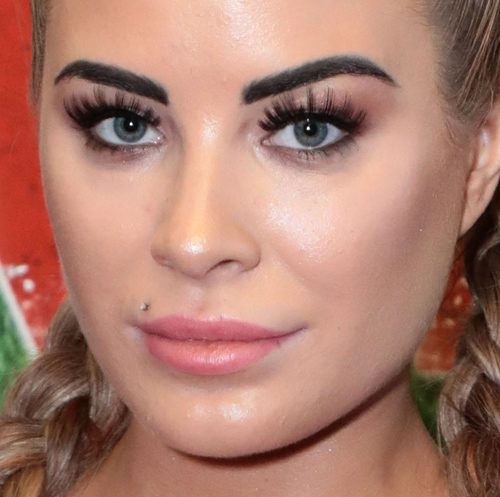 Carla Howe lip piercing