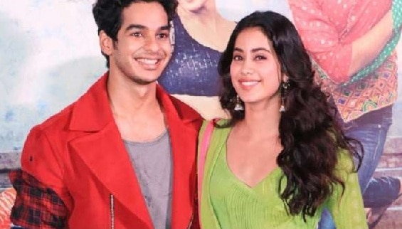 janhvi kapoor first movie pics