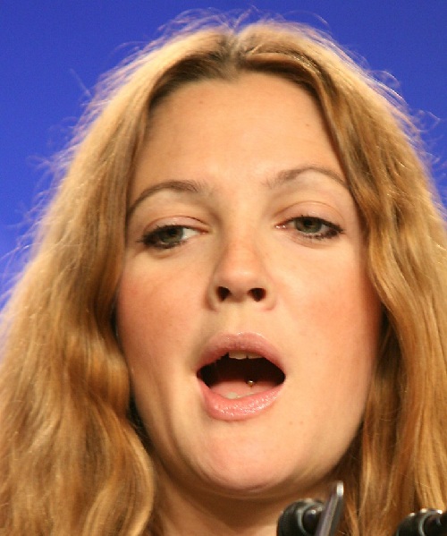 celebrities with tongue piercings