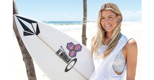 Hot Surfer Quincy Davis