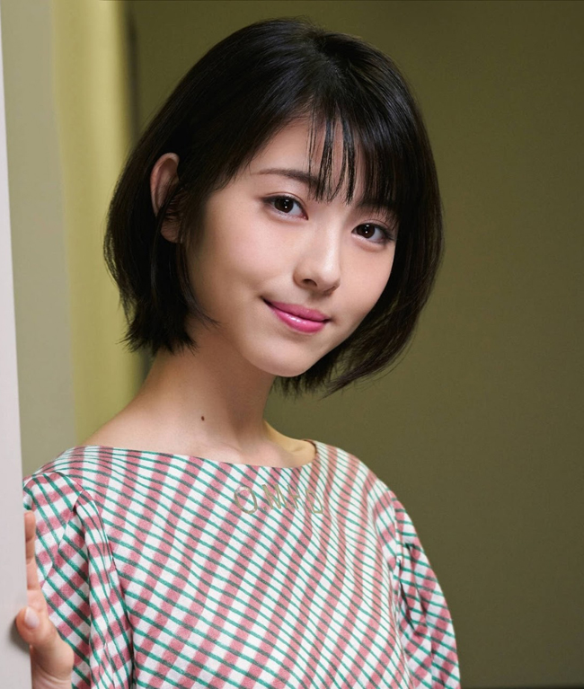 hottest Japanese actress pics