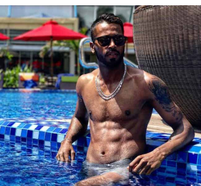 Hardik Pandya With 6 Pack