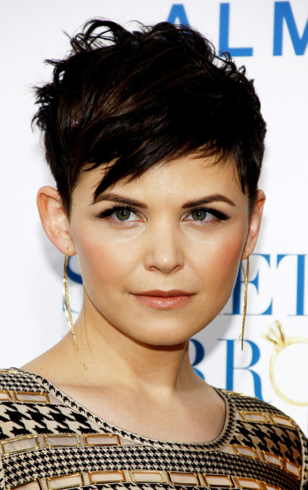 Round Face Women Ginnifer Goodwin