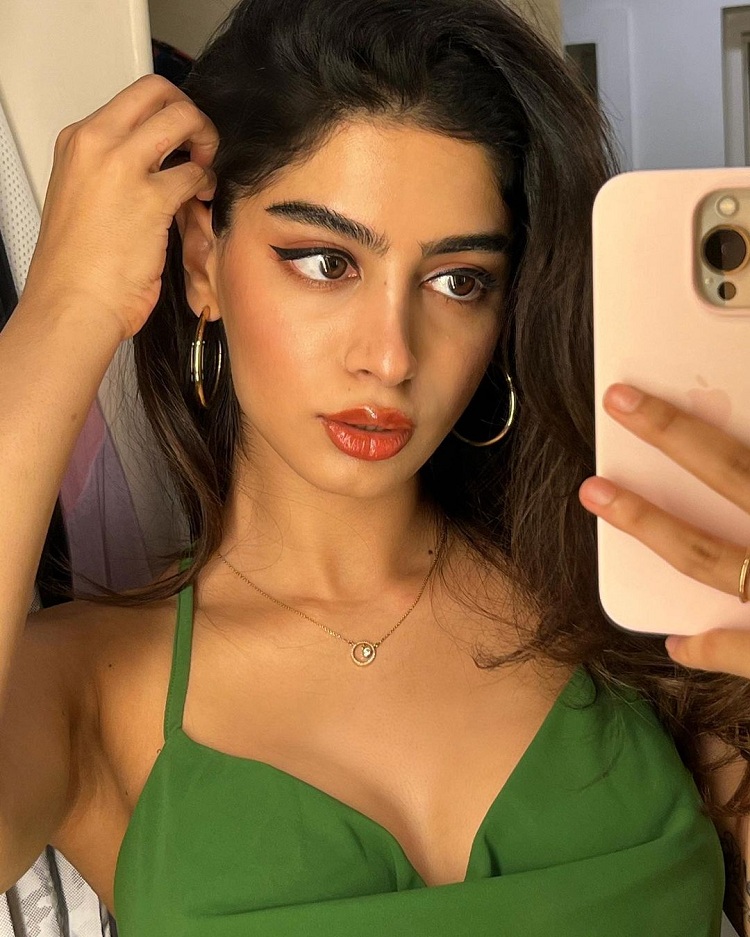 young bollywood actress