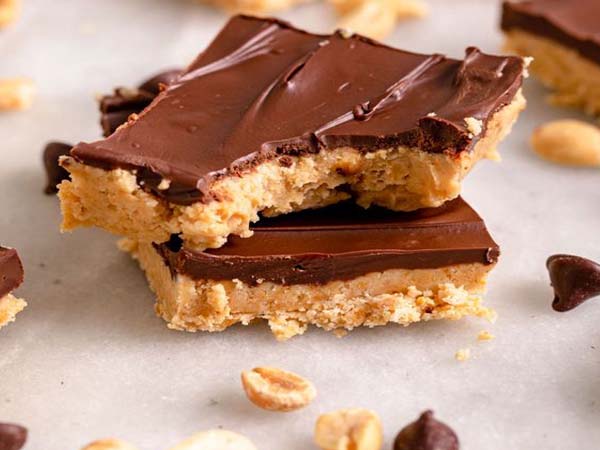 Peanut Butter With Graham Crackers