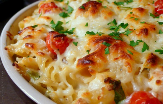 Chicken and spinach macaroni