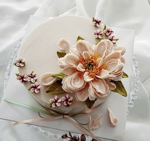 Mini Floral Cake
