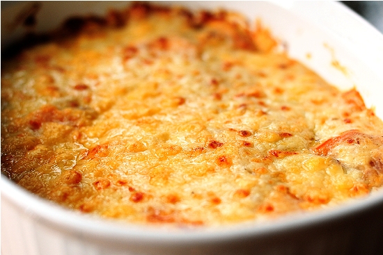 Scalloped potato and beef pie