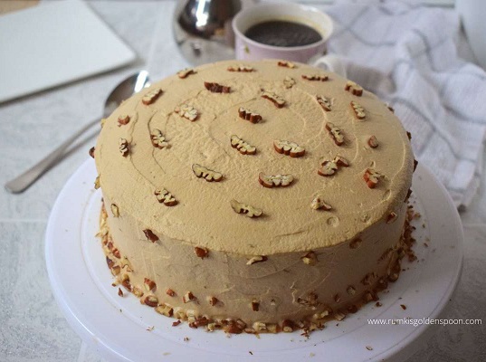Simple Coffee Walnuts Delicious Cake Design