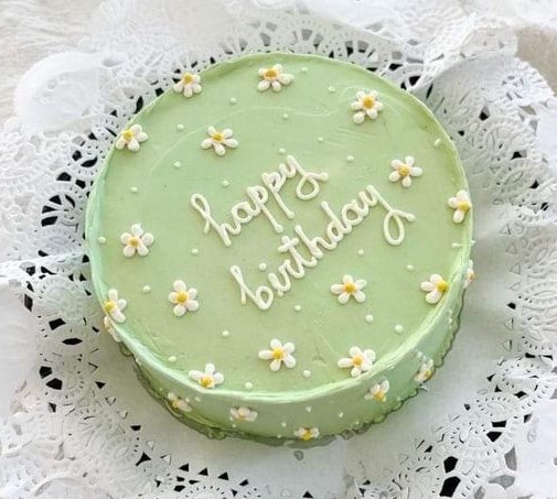 Small Birthday Cake Design