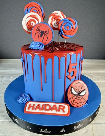 Spiderman Drip Cake