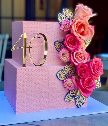 Stylish Cake Design For 40th Birthday