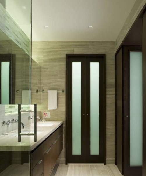 Small Bathroom Door Design