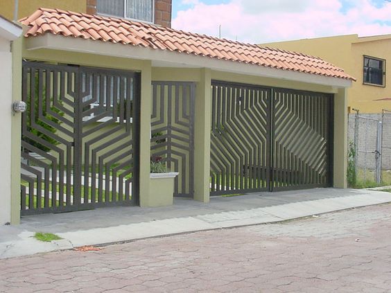Charming And Eloquent Modern Garage Gate Design