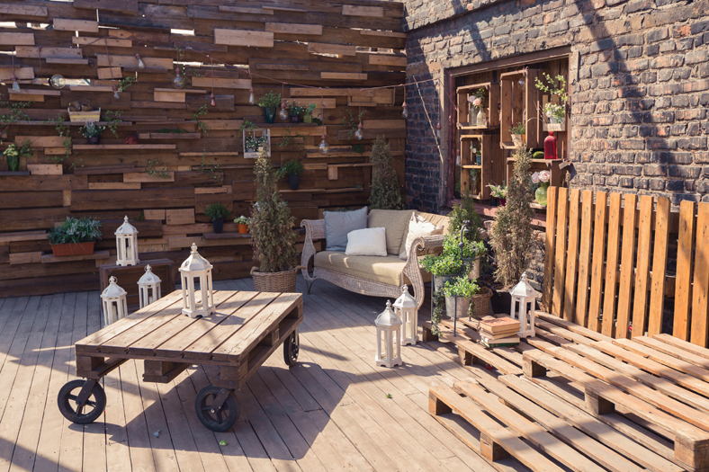 Loft Garden Design For Veranda