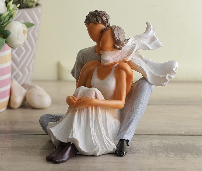 Couple showpieces For The Living Room