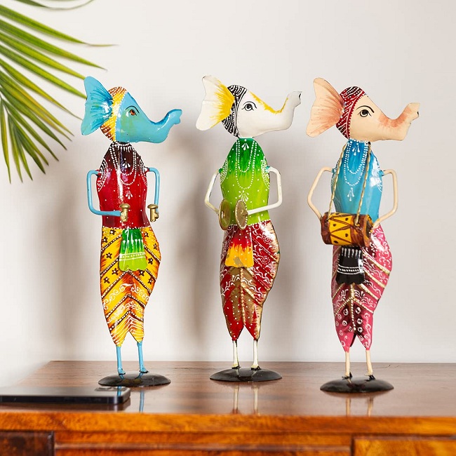 Hand-painted Showpiece For Living Room