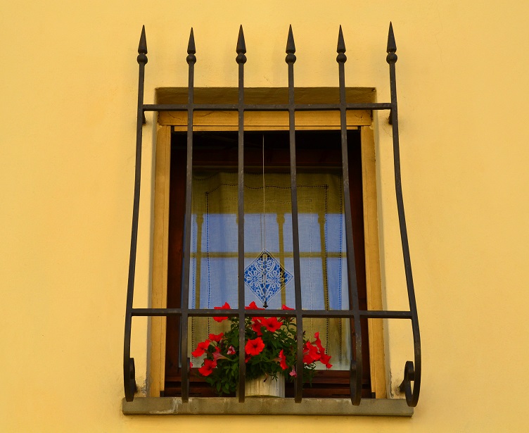 Window,with,grid