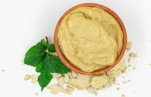How To Use Multani Mitti For Pimples (Acne)?