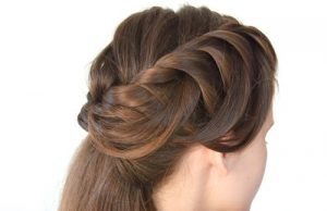 10 Stunning Half Up Half Down Hairstyles for Medium Hair