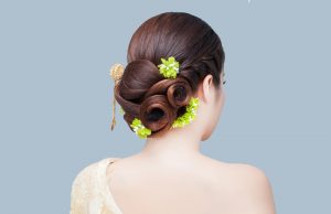 10 Easy and Cute Bun Hairstyles for Long Hair