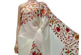 10 Latest Designs of Aari Work Sarees are Trending Right Now