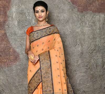 15 Stunning Models of Bengali Sarees For Traditional Look